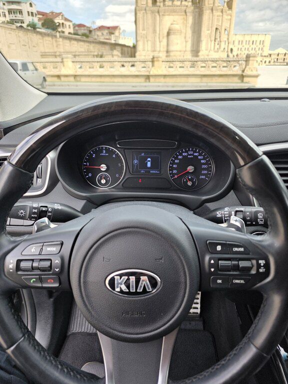Kia Sorento, 2.0 L, 2017 il, 84 000 km — Avtomobillər, Bakı (10)