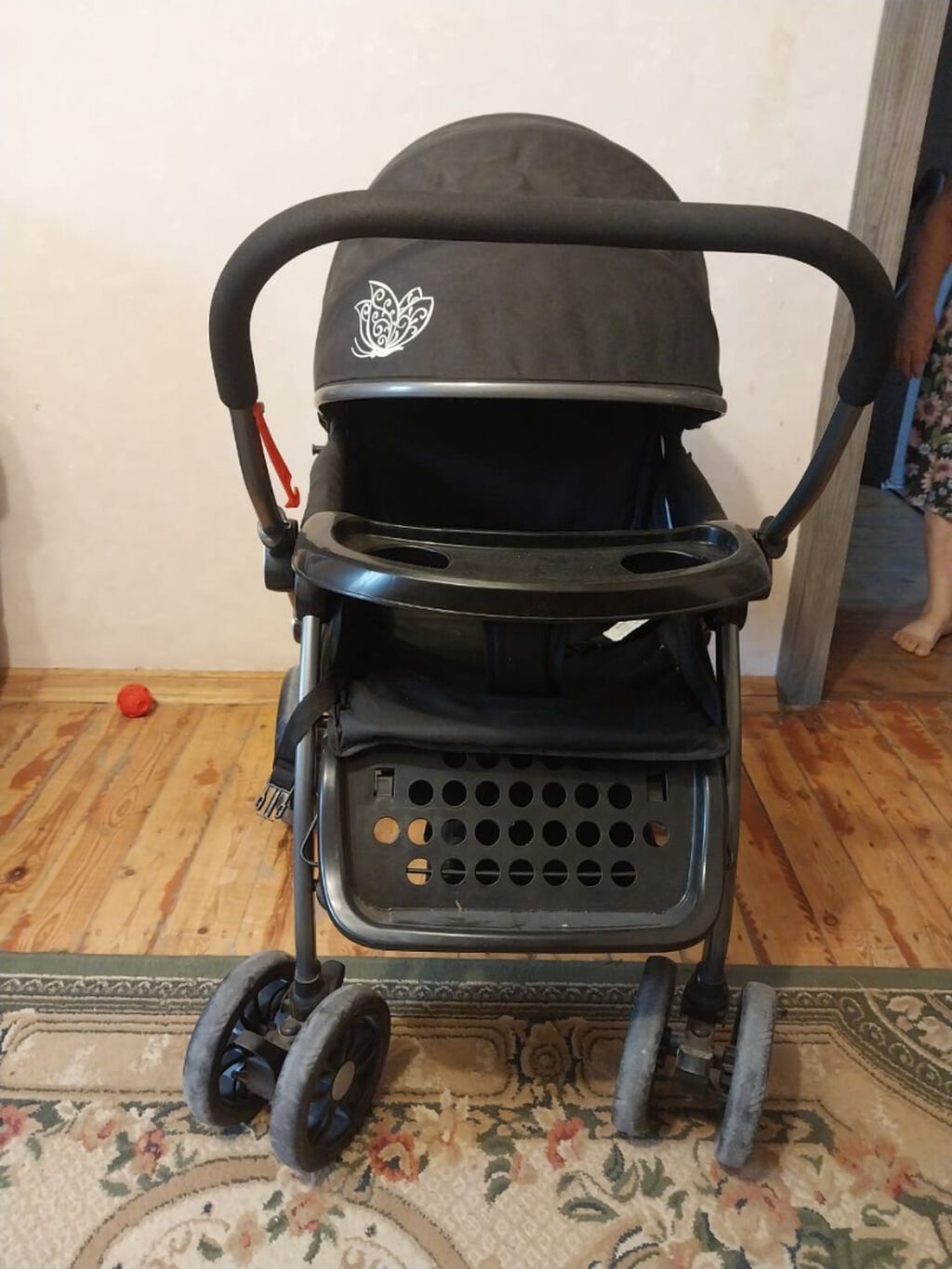 Yeni, Ünvandan götürmə — Arabalalar, Bakı (3)