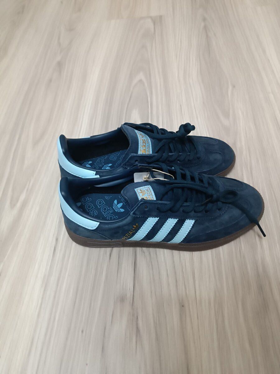 İdman ayaqqabıları Adidas — Geyim, ayakkabı, aksesuarlar, Bakı