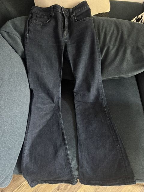 Burberry qadın cins şalvarı. Original. - Model: Low Bootcut — Bakı