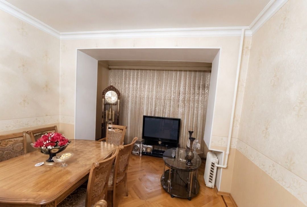 Satılır 3 otaqlı köhnə tikili 80 m² — Mənzil, Bakı (2)