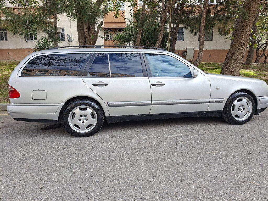 Mercedes E 240, 2.4 L, 1998 il, 421 987 km 90-ZX-740 — Avtomobillər, Bakı (9)