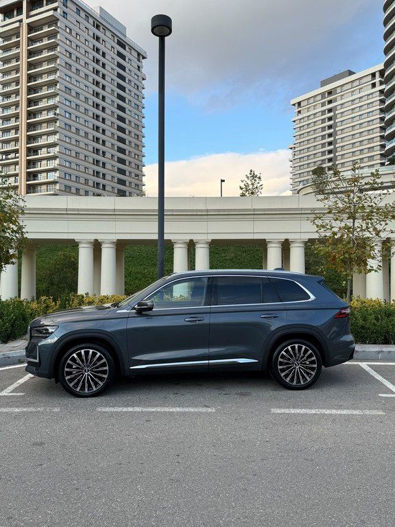 Geely Monjaro, 1.5 L, 1.64 kWh, 2025 il, 7 200 km — Avtomobillər, Bakı (6)