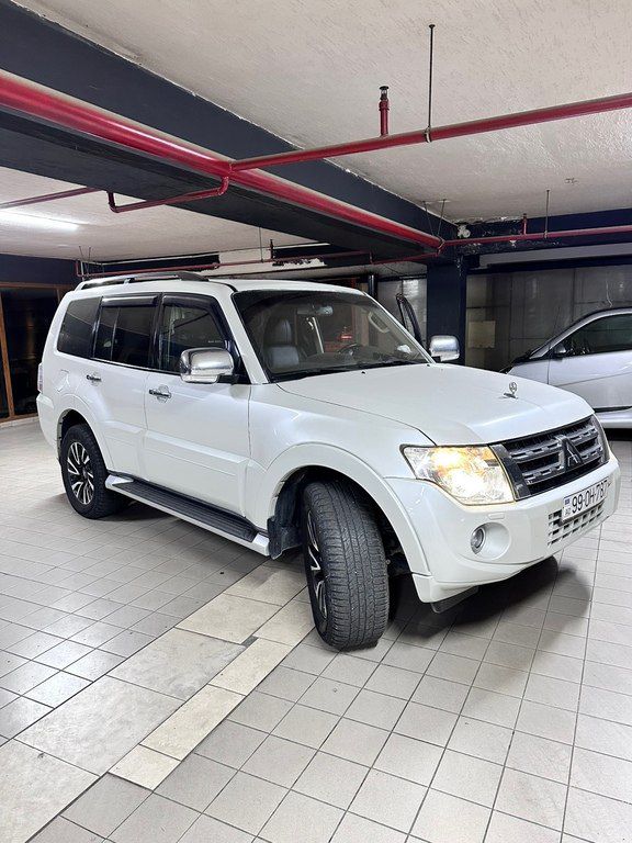 Mitsubishi Pajero, 3.5 L, 2013 il, 150 000 km 99-OH-787 — Avtomobillər, Bakı (2)