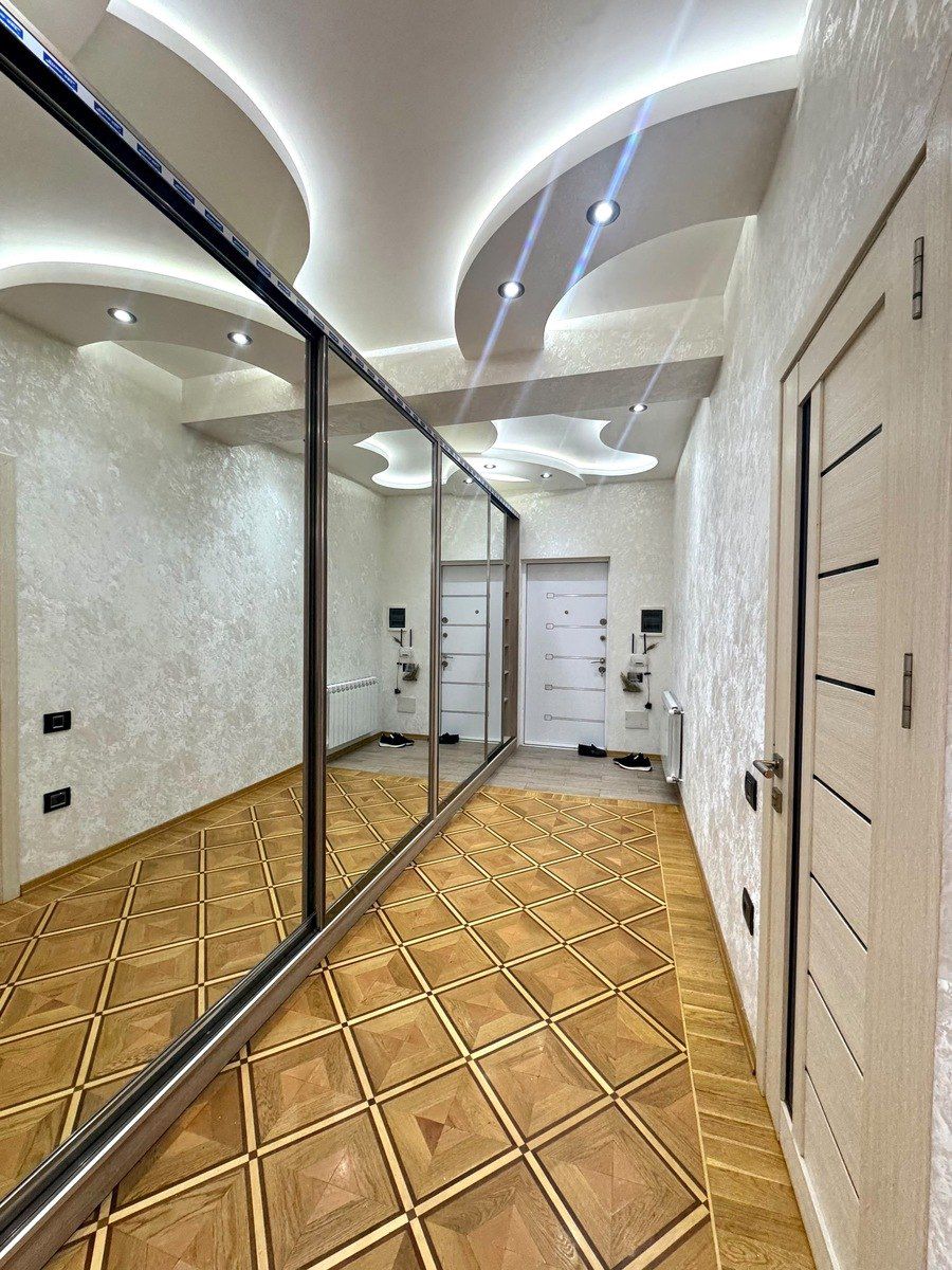 İcarəyə verilir 3 otaqlı yeni tikili 110 m² — Mənzil, Bakı (8)