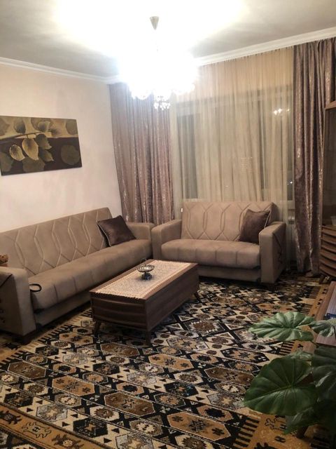 İcarəyə verilir 3 otaqlı köhnə tikili 50 m² — Bakı