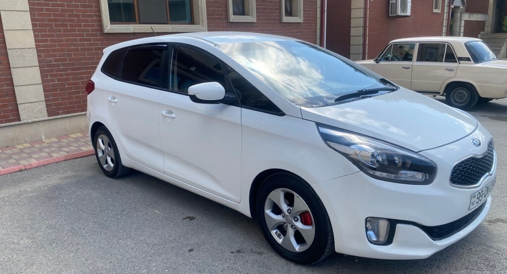 Kia Carens, 2014 il, 198000 km, 1.7 L 99-QN-096 — Avtomobillər, Bakı (2)