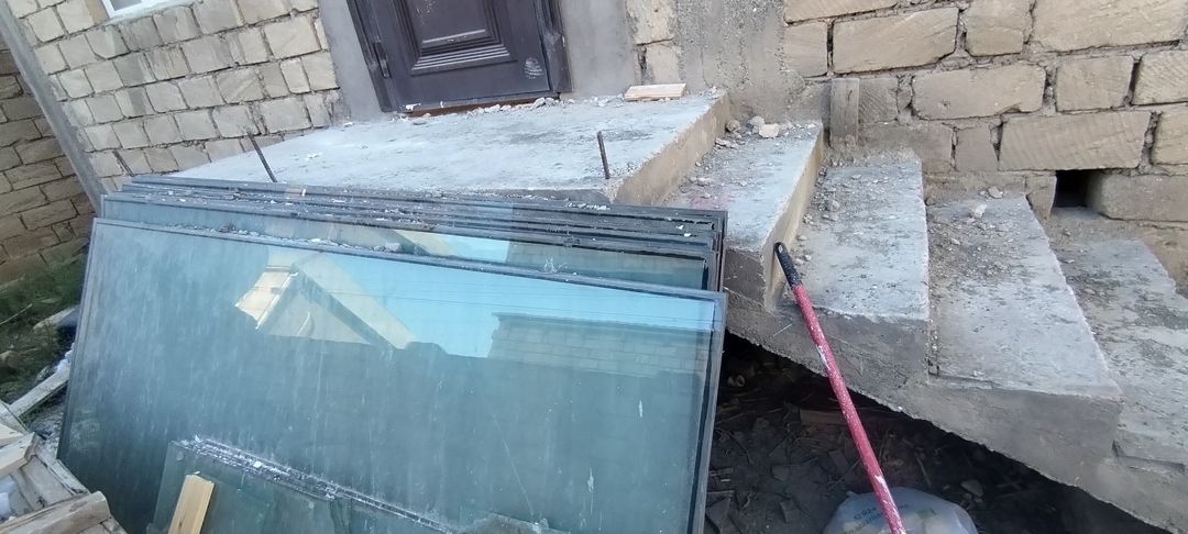 Şüşə — Təmir və inşaat, Bakı (3)