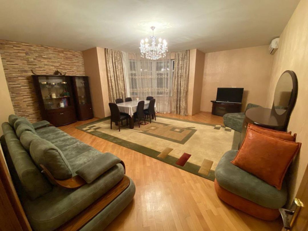 İcarəyə verilir 3 otaqlı yeni tikili 150 m² — Mənzil, Bakı (3)