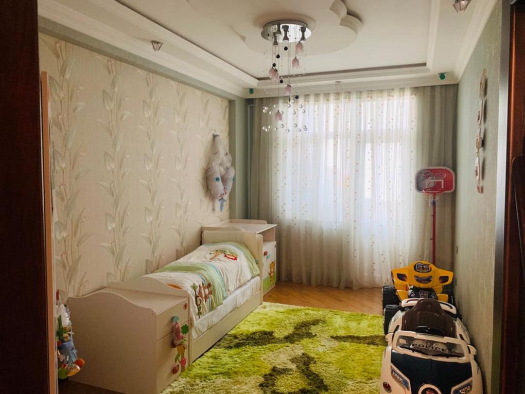 3-otaqlı mənzil, 4-cü mkr., 90 m² — Mənzil, Bakı (4)