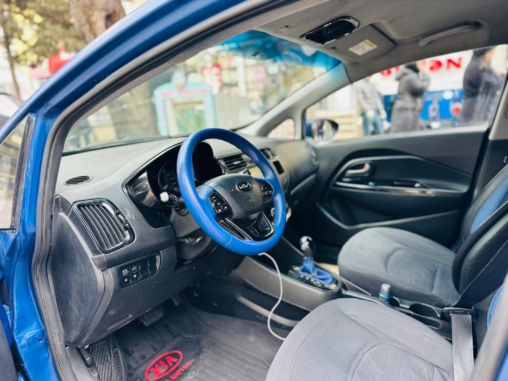 Kia Rio, 1.4 L, 2014 il, 390 000 km 77-GH-984 — Avtomobillər, Bakı (7)