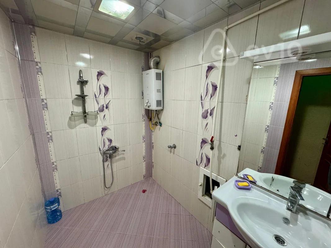3 otaqlı mənzil, 80 m², Naxçıvanski küç — kirayə — Mənzil, Bakı (10)