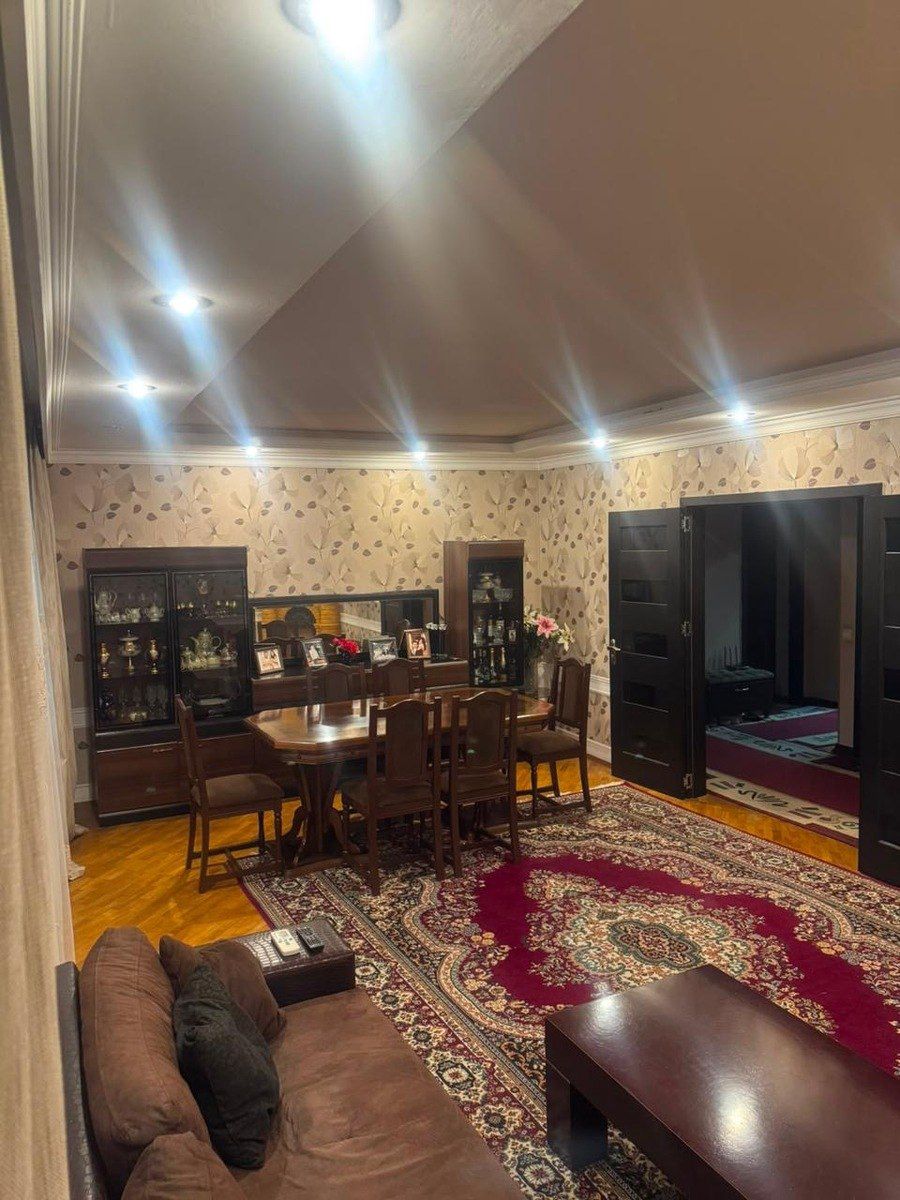 Satılır 4 otaqlı köhnə tikili 120 m² — Mənzil, Bakı (3)