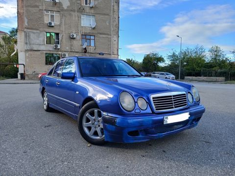 Mercedes E 200, 2.0 L, 1996 il, 326 056 km — Sumqayıt
