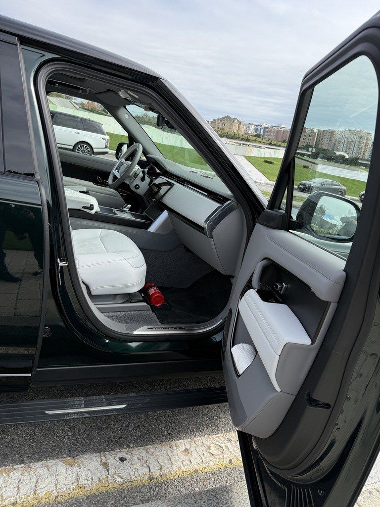 Land Rover Range Rover, 4.4 L, 2024 il, 15 000 km — Avtomobillər, Bakı (8)
