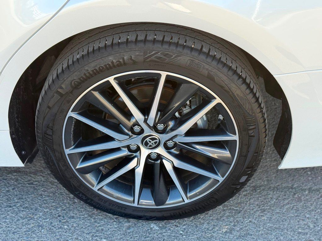 Toyota Camry, 2.5 L, 2023 il, 98 100 km — Avtomobillər, Bakı (12)