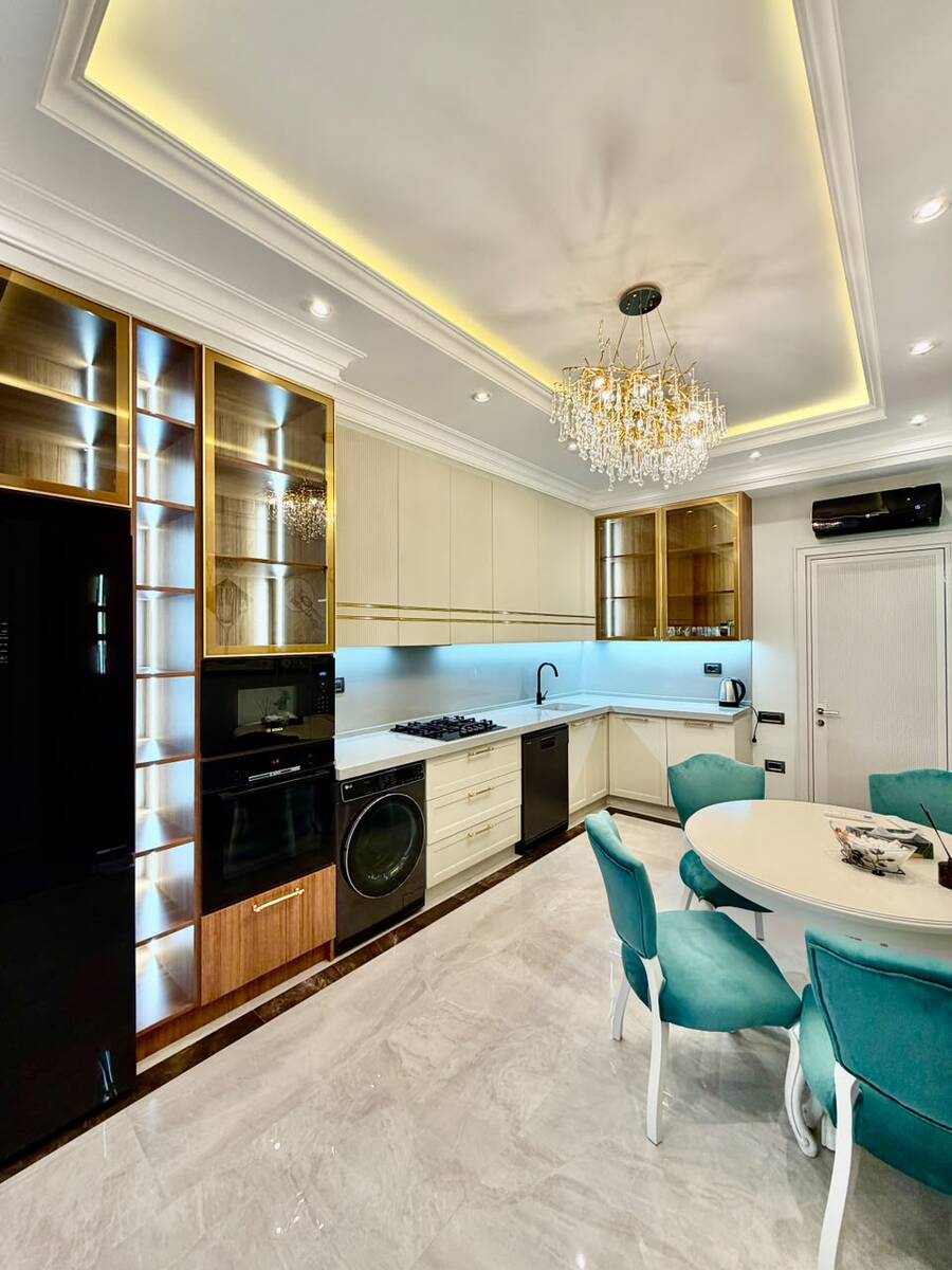 Satılır 4 otaqlı yeni tikili 207 m² — Mənzil, Bakı (11)