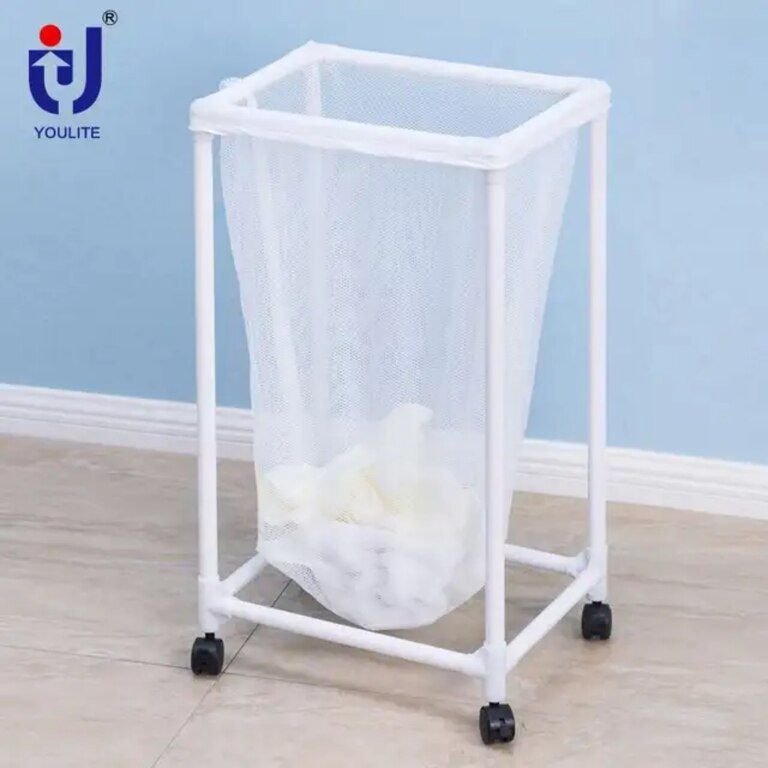 Paltar səbəti — Məişət malları, Bakı