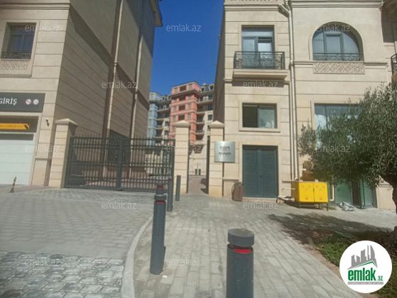 Satılır 3 otaqlı 148 m² yeni tikili Ağ şəhər — Mənzil