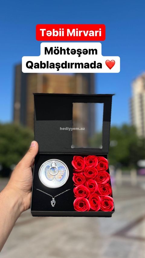 Mirvari Boyunbagili Qoxulu Qırmızı Gül Qutusu №j9 — Колье и цепочки