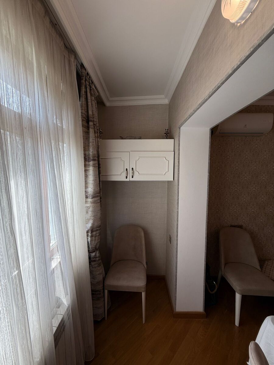 Satılır 2 otaqlı köhnə tikili 65 m² — Mənzil, Bakı (9)