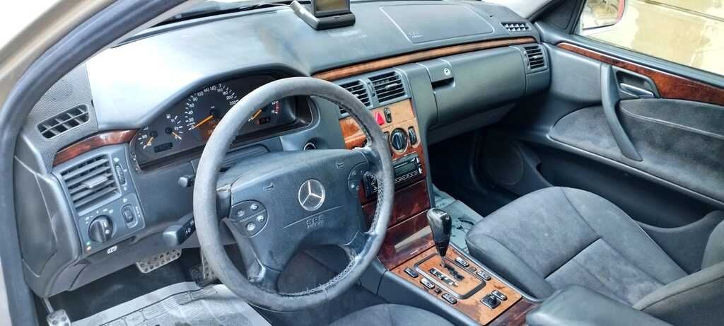 Mercedes E 240, 2.4 L, 2000 il, 383 000 km 99-YE-495 — Avtomobillər, Bakı (9)