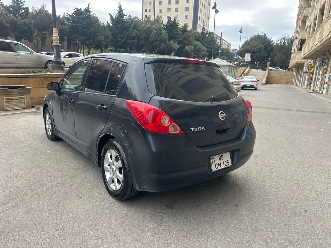 Nissan Tiida, 2006 il 88-CN-125 — Avtomobillər, Bakı (4)