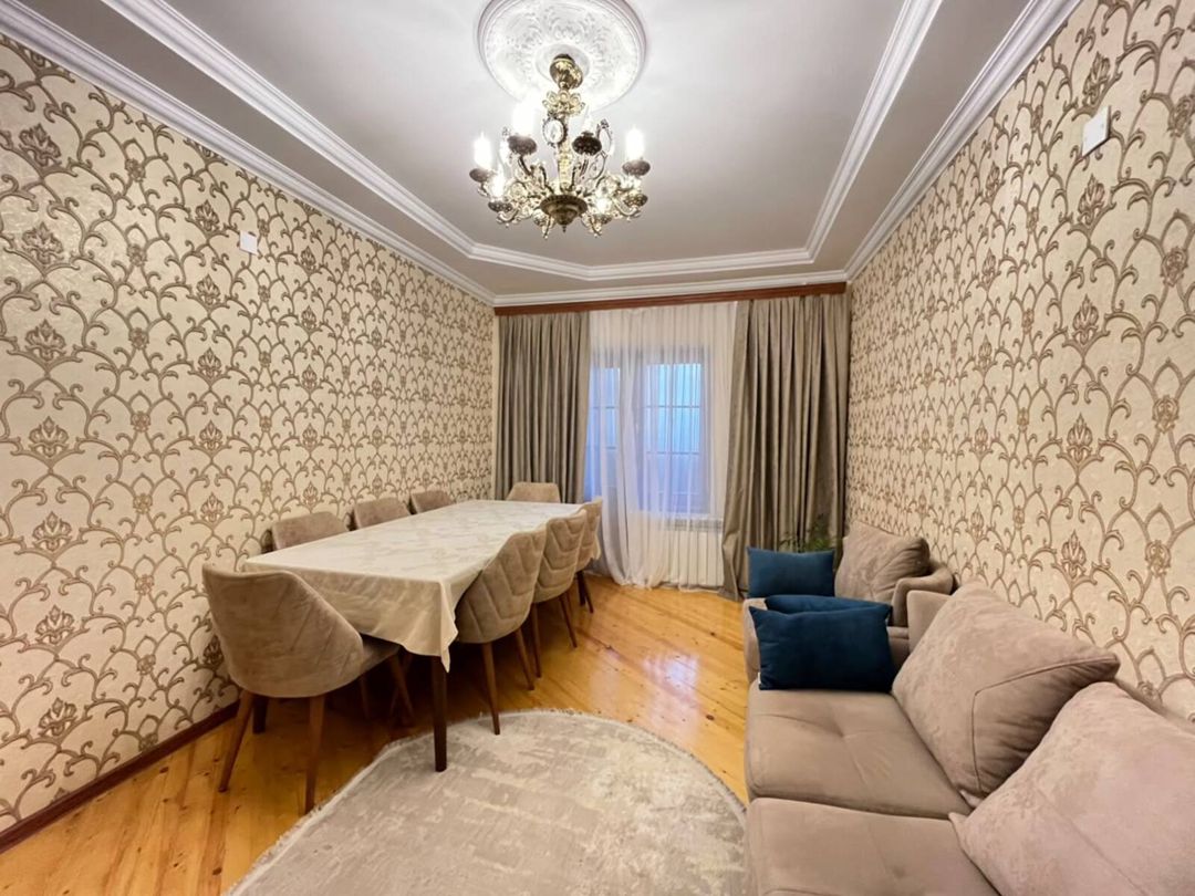 Satılır 4 otaqlı köhnə tikili 100 m² — Mənzil, Bakı (2)