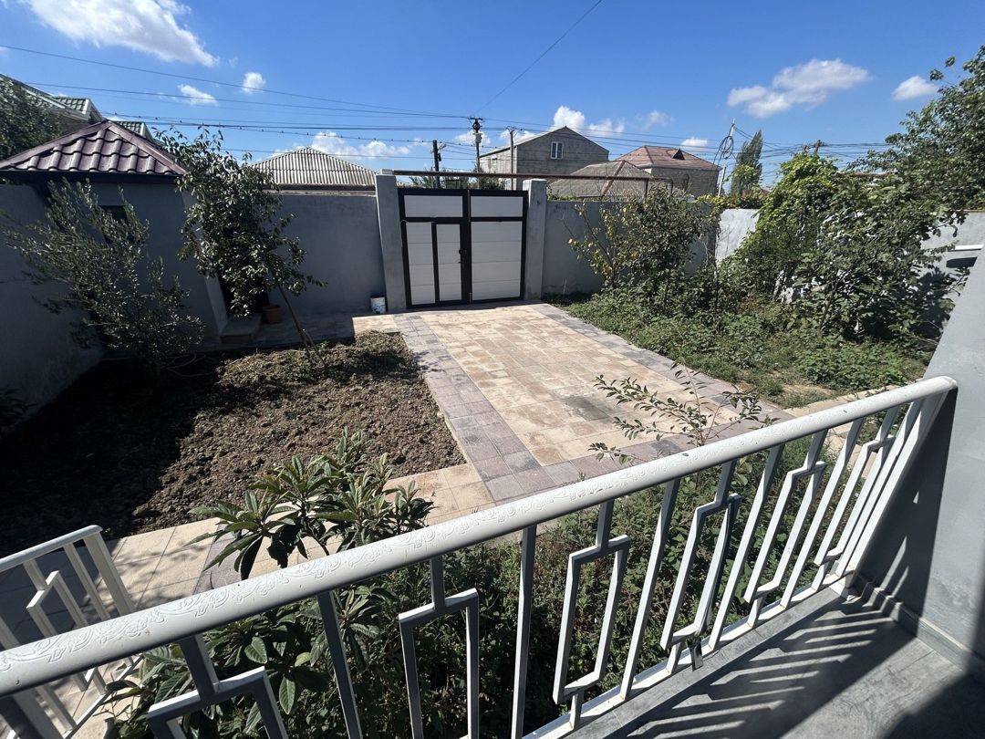 Satılır 5 otaqlı həyət evi/bağ evi 150 m² — Ev, villa, Bakı (8)