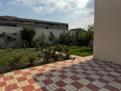 Satılır 3 otaqlı həyət evi/bağ evi 145 m² — Bakı