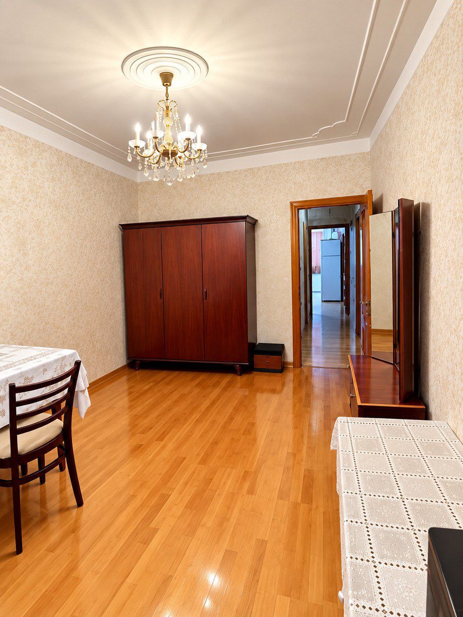 Satılır 3 otaqlı köhnə tikili 85 m² — Mənzil, Bakı (5)
