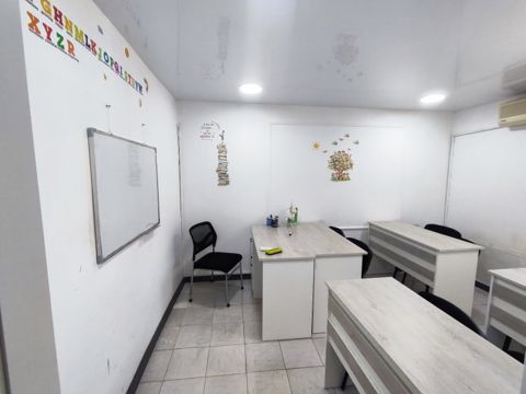 Ofis masası və oturacaqları — Bakı