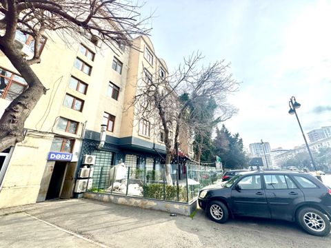 Satılır 2 otaqlı köhnə tikili 55 m² — Bakı