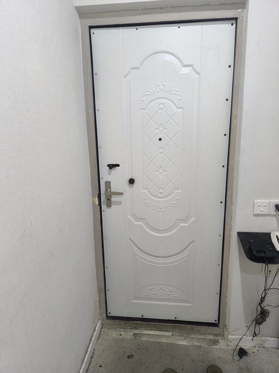 Seyf qapı — Təmir və inşaat, Bakı (2)