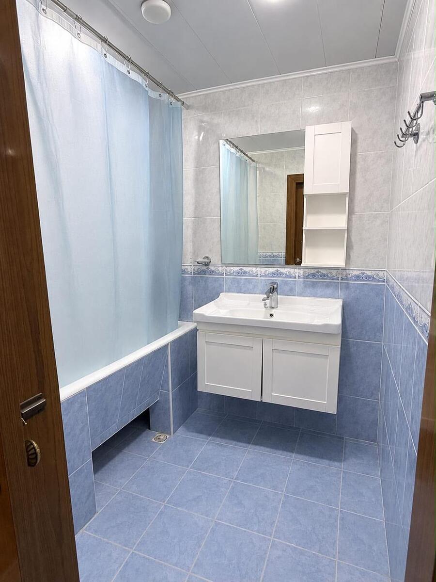 Satılır 4 otaqlı köhnə tikili 100 m² — Mənzil, Bakı (7)