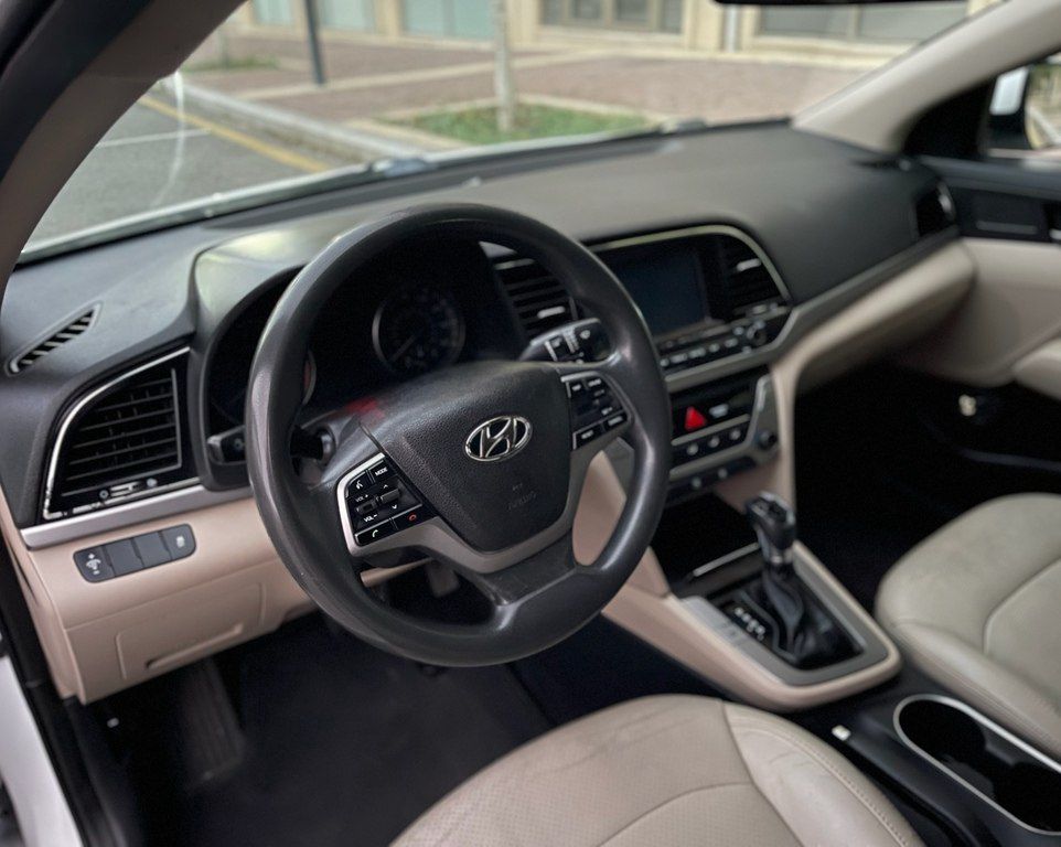 Hyundai Elantra, 2.0 L, 2017 il, 145 000 km — Avtomobillər, Bakı (7)