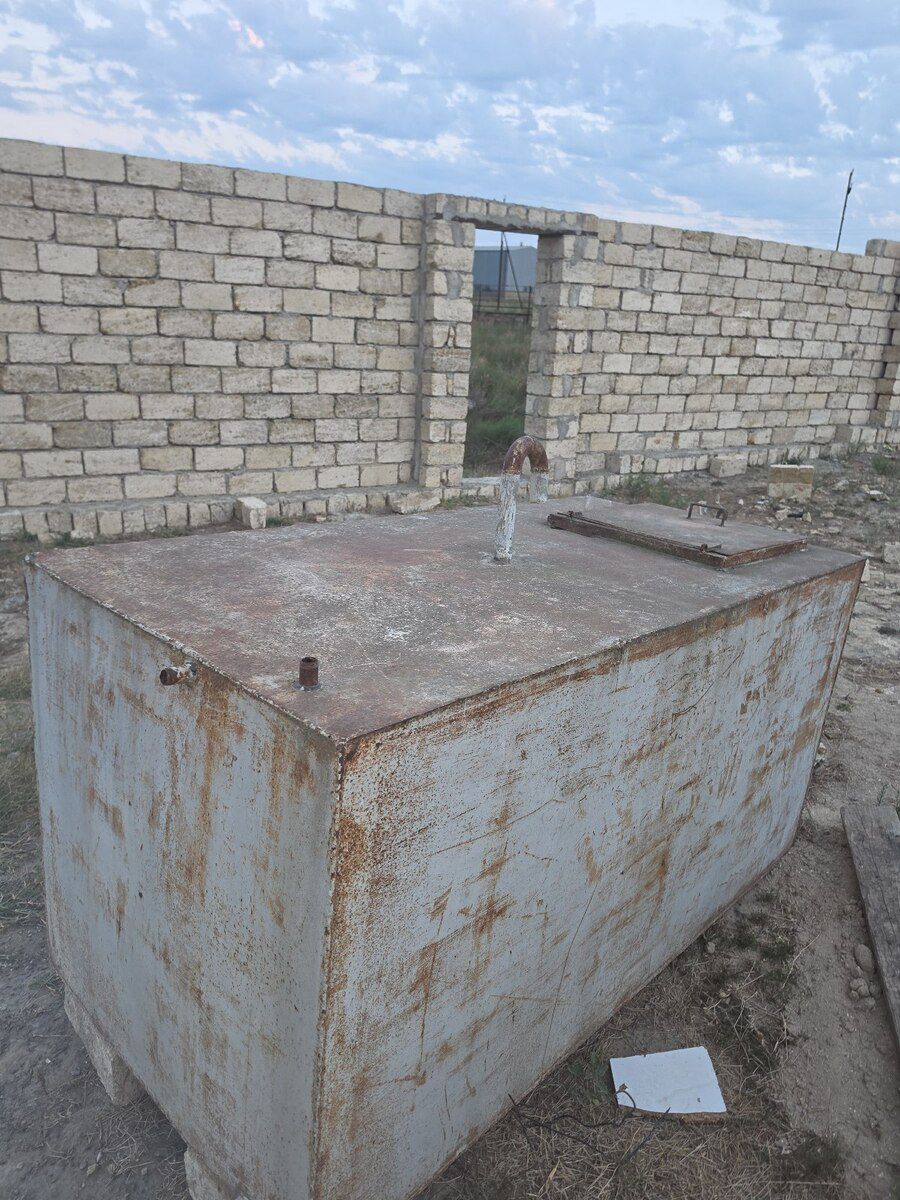 Su çəni — Dacha və bağ, Bakı
