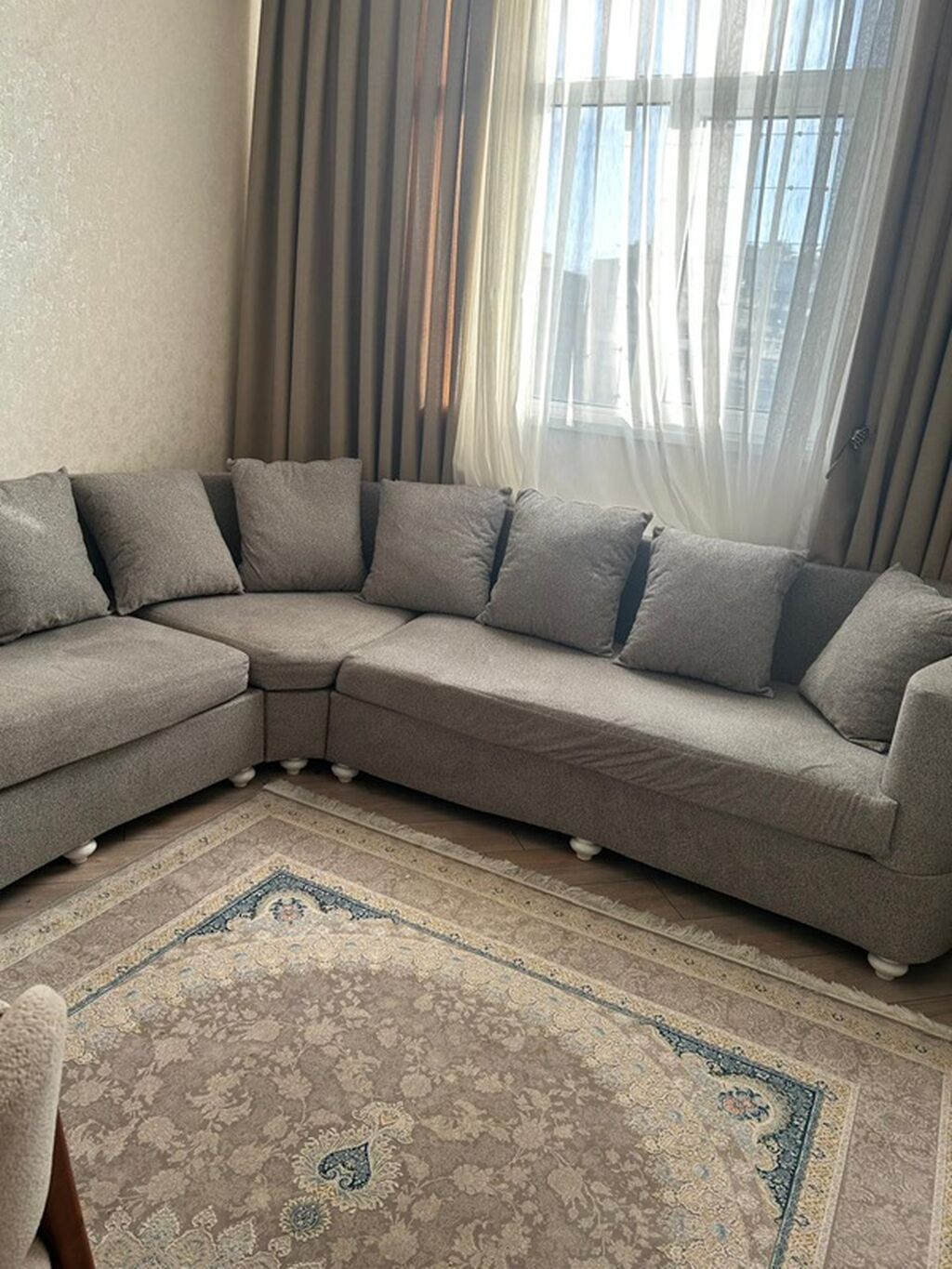 Künc divanı – L formalı, çoxoturacaqlı model - Rəng: neytral boz — Divanlər, Bakı (3)