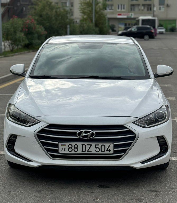 Hyundai Avante, 1.6 L, 2017 il, 83 000 km 88-DZ-504 — Avtomobillər, Bakı