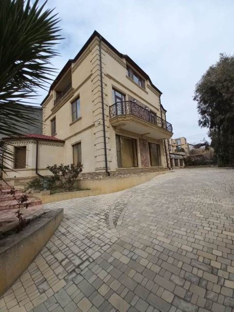 Villa, Badamdar qəs — Garant Əmlak — House, cottage, summer house