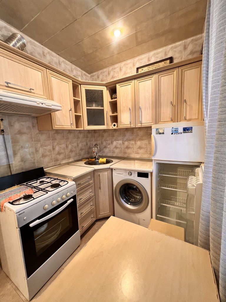 Satılır 2 otaqlı köhnə tikili 50 m² — Mənzil, Bakı (11)
