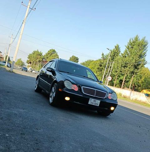 Mercedes C 240 4MATIC, 2.6 L, 2004 il, 396 801 km — Zaqatala