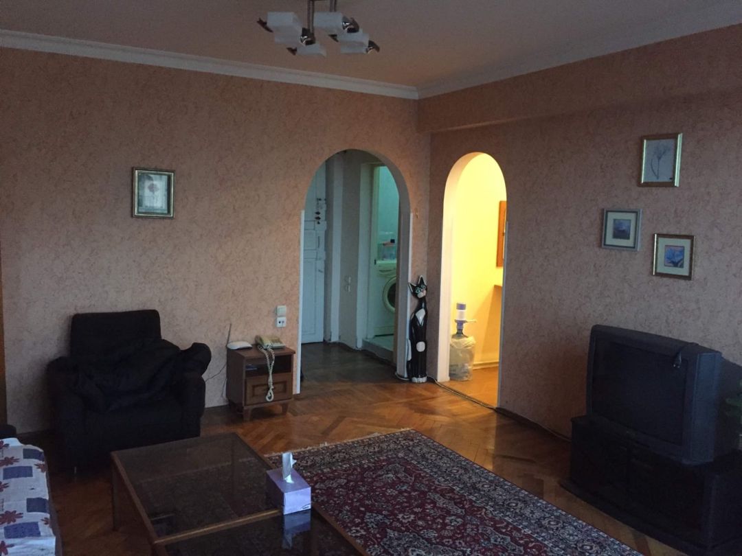 Satılır 2 otaqlı köhnə tikili 50 m² — Mənzil, Bakı (9)