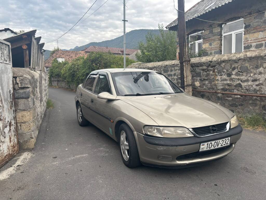 Opel Vectra, 2.0 L, 1997 il, 533 257 km 10-OV-232 — Avtomobillər, Qax (5)