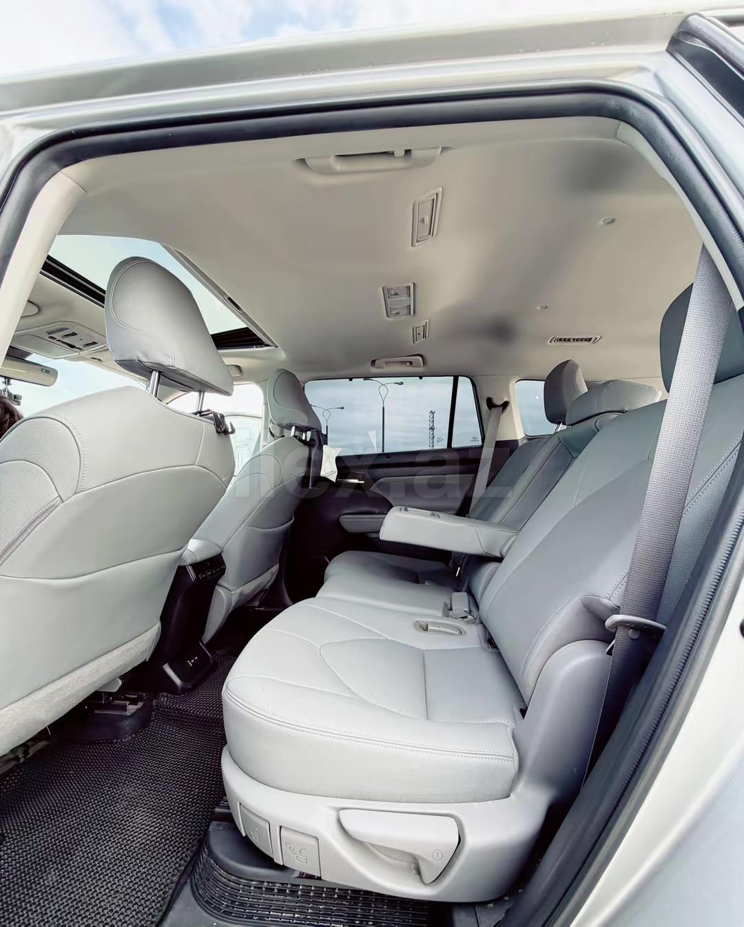 2022 Toyota Highlander, 2022, 69,900 km — Avtomobillər, Bakı (4)