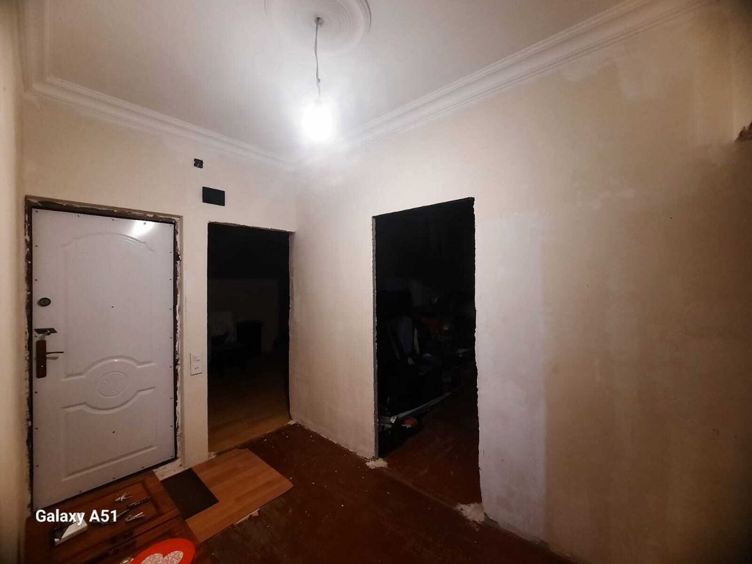Satılır 4 otaqlı köhnə tikili 110 m² — Mənzil, Bakı (8)