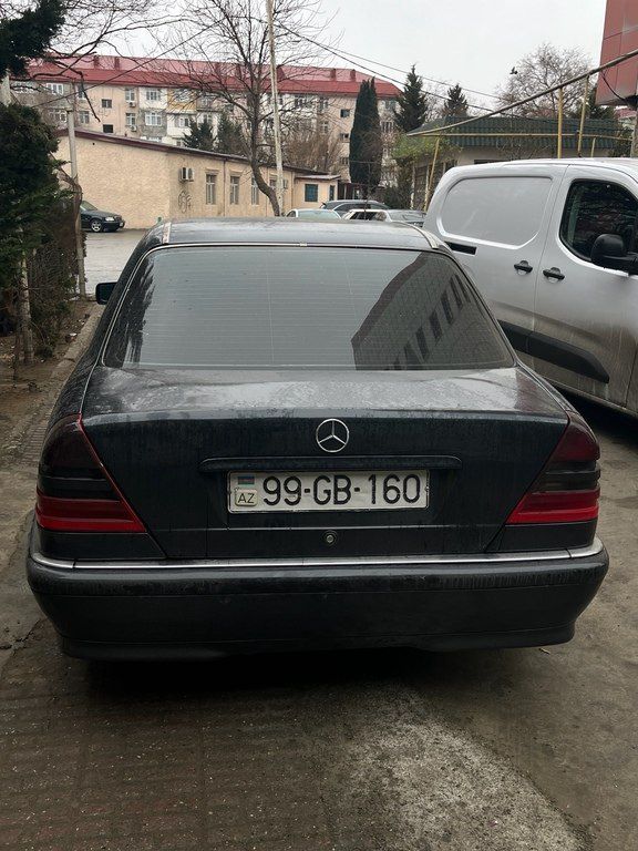Mercedes C 240, 2.4 L, 1999 il, 429 000 km 99-GB-160 — Avtomobillər, Sumqayıt (3)