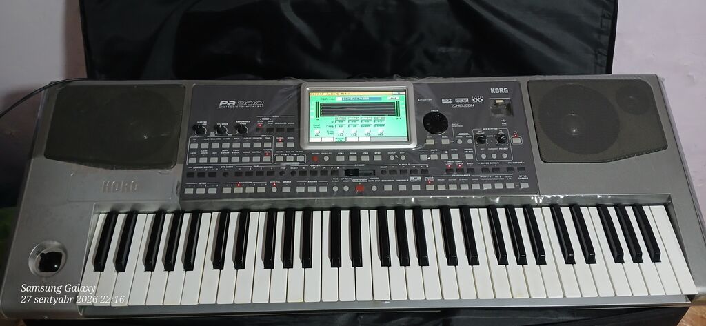 Korg PA800 professional aranjor klaviatura - 61 klavişli, aftertouch — Pianino və digər klaviş alətləri, Liman (2)