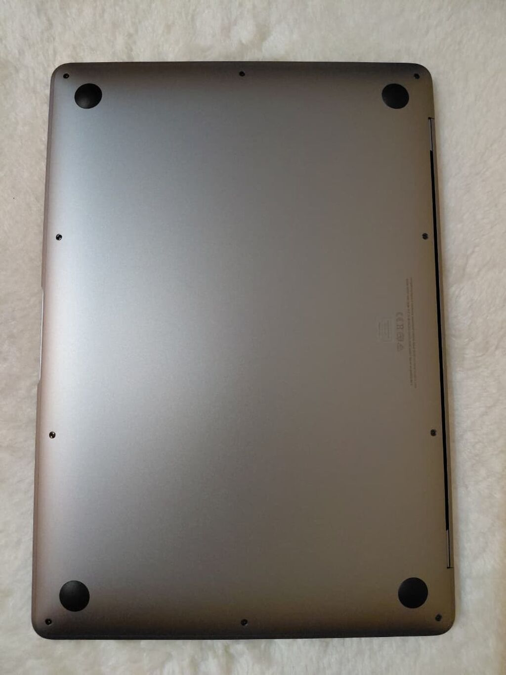 Başlıq: MacBook Air M1 (8/256GB) - Space Gray / Batareya 94% Hub və — Apple Macbook, Bakı (3)