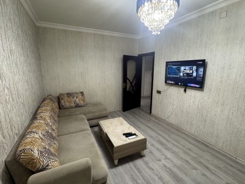 İcarəyə verilir 3 otaqlı köhnə tikili 85 m² — Bakı